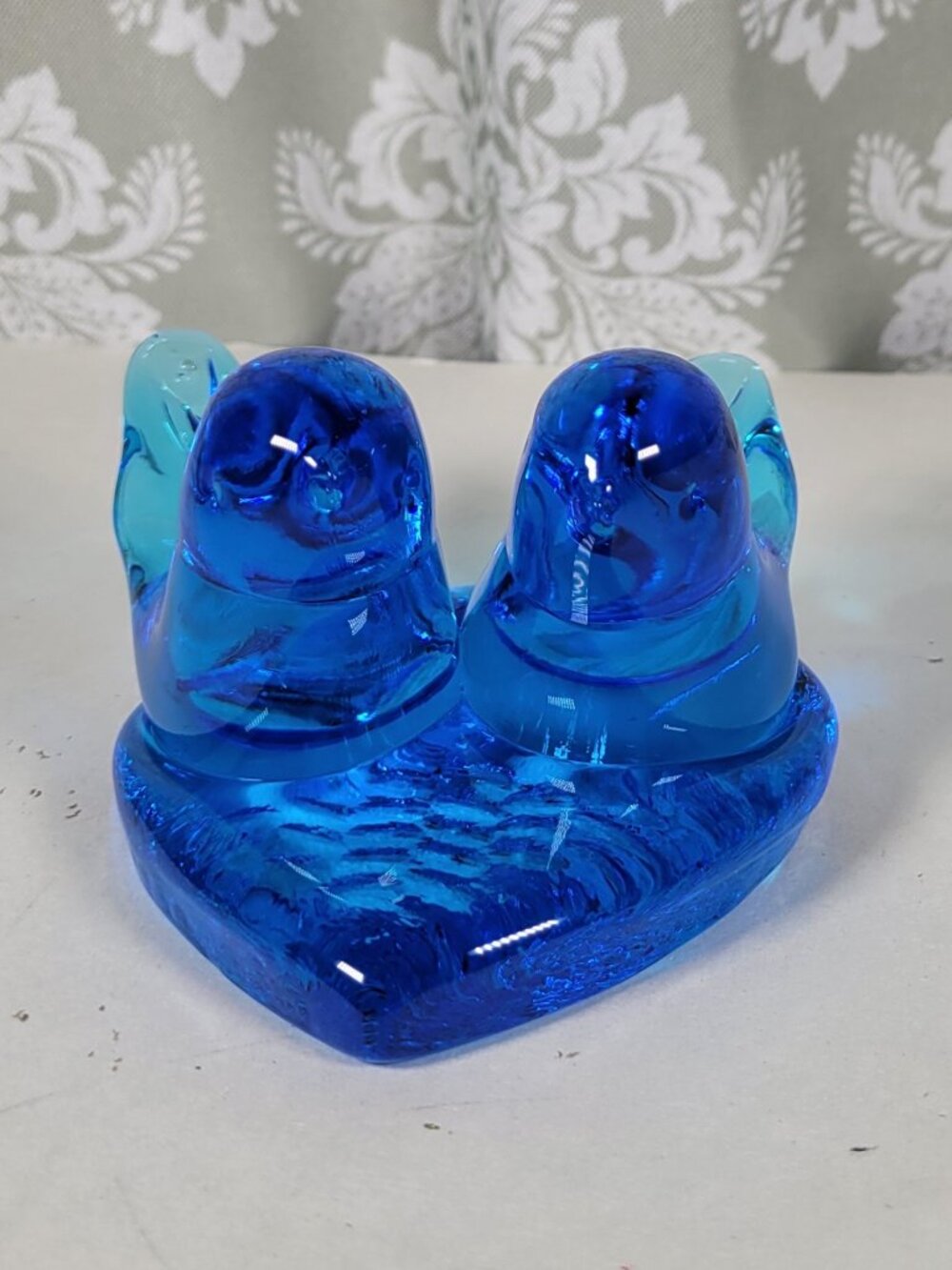 Blue Birds of Happiness on a Heart Figurine, Vintage Hand Blown Glass Leo Ward
